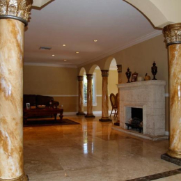 Колонна из мрамора Kery