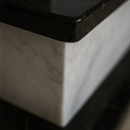 Камин из белого мрамора Olva