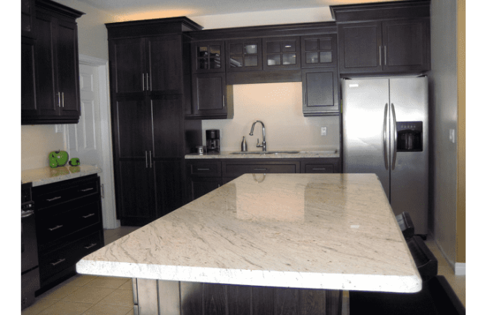 Столешница из гранита Rima белая