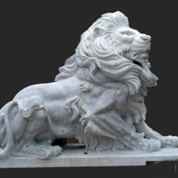 Скульптура из гранита Leo