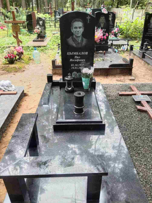 Одиночный памятник Прит