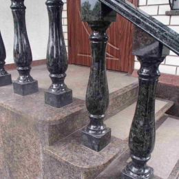 Балясины из гранита Diana