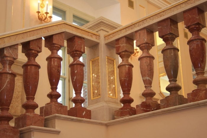 Балясины из гранита Polly