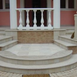 Входные группы из мрамора Suma