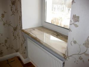 Подоконник из мрамора Moly