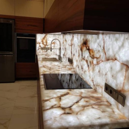 Столешница из оникса Katrise