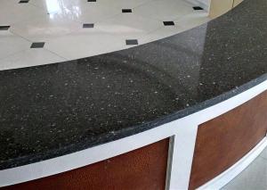 Стойка ресепшен из гранита Vena