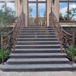 Лестница из гранита Polly