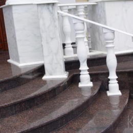 Входные группы из мрамора Olma