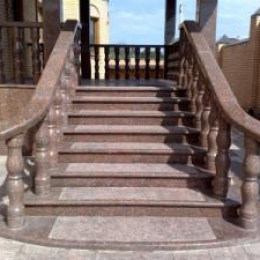 Входные группы из гранита Volna