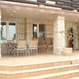 Колонна из сланца Zera